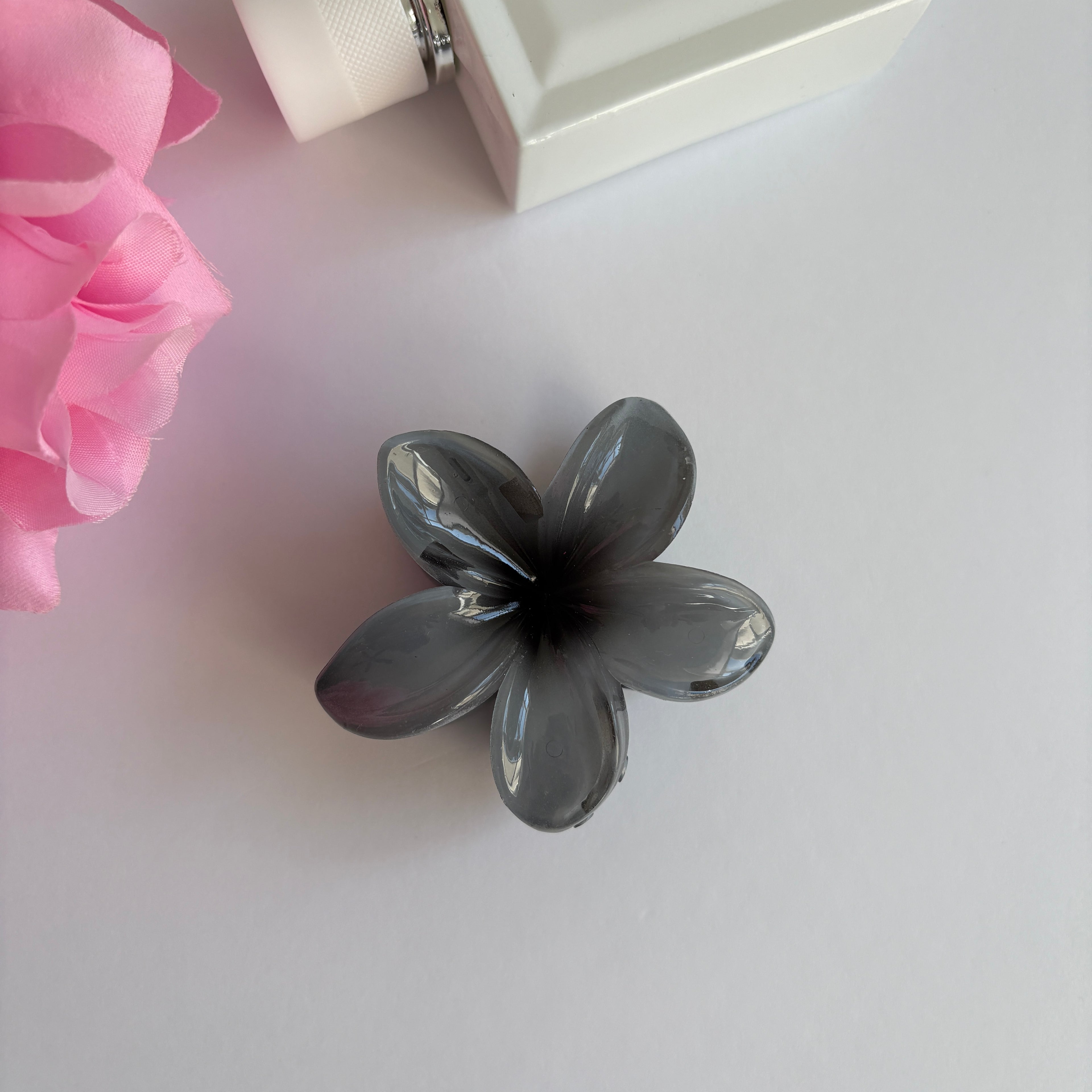 Blossom Hair Clip Colle